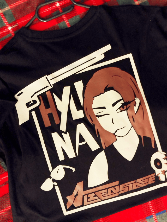 Alien stage Hyuna tee-shirt